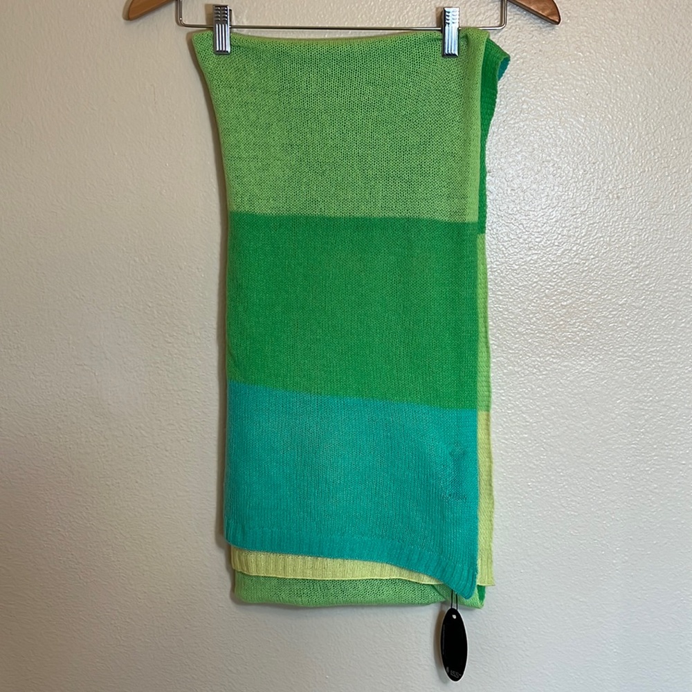 NWT Claudia Nichole Cashmere Wrap